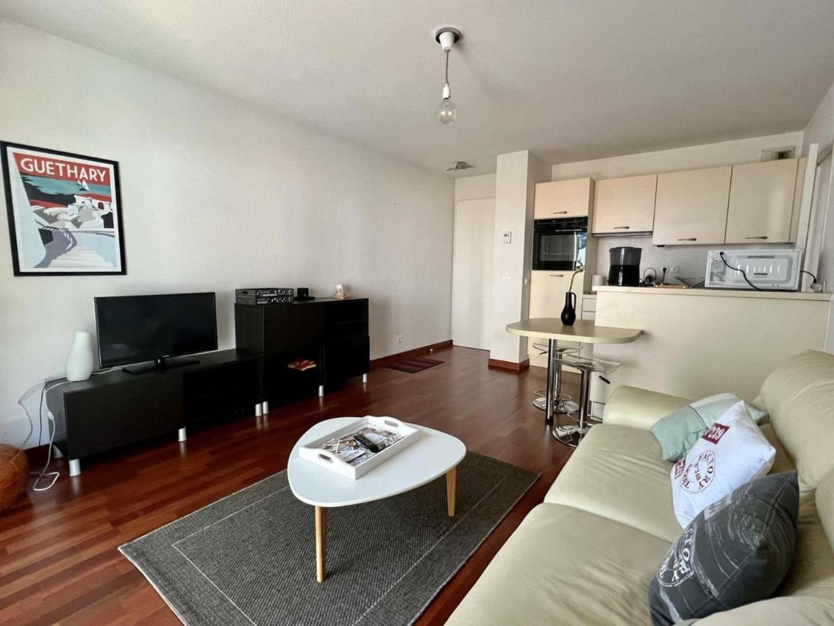 Appartement T2 A Cambo-Les-Bains Avec Piscine, Terrasse Et Parking Prive, Proche Des Thermes - Fr-1-495-82 Екстер'єр фото